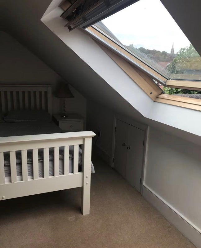 Room Etheldene Avenue in Greater London