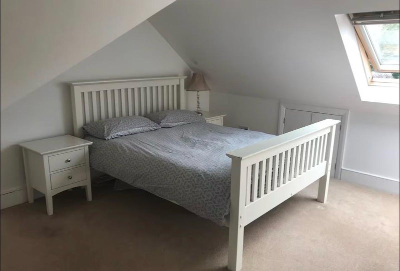 Room Etheldene Avenue in Greater London