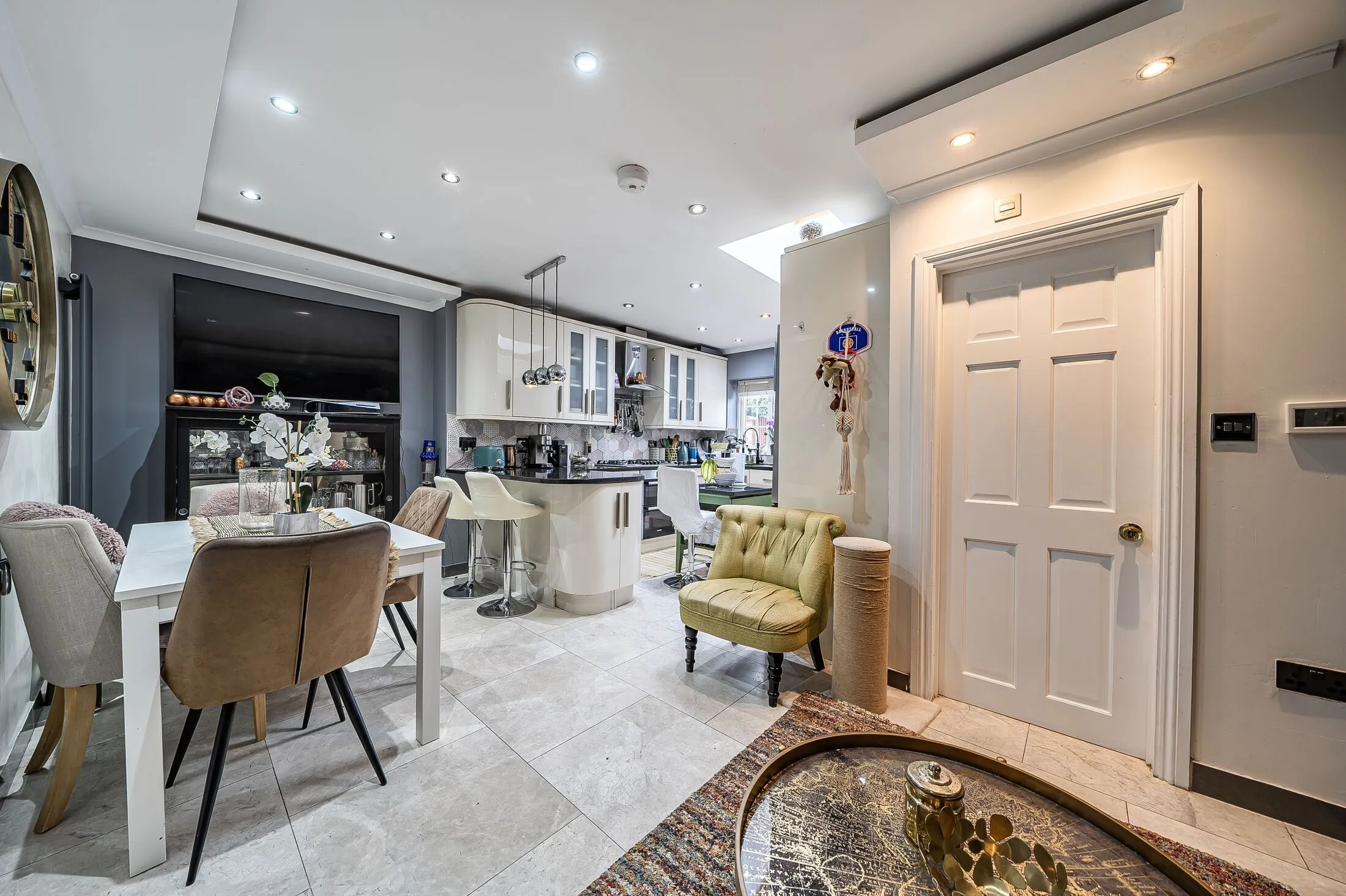 House Westcott Crescent in Greater London
