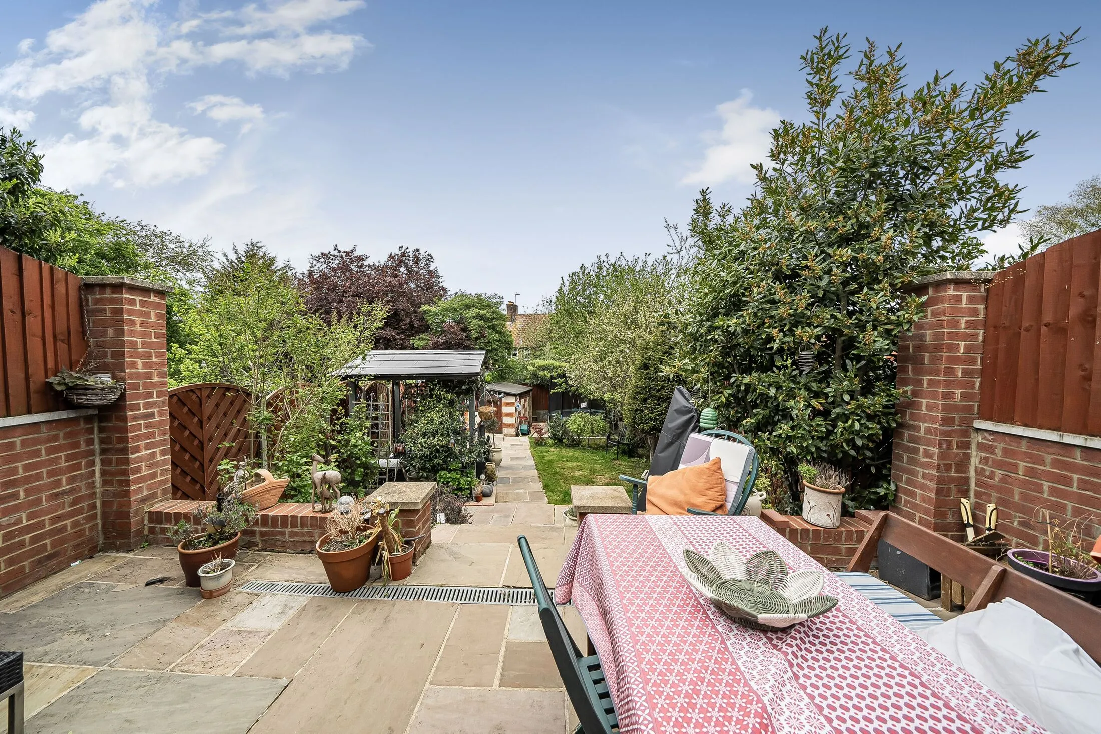 House Westcott Crescent in Greater London