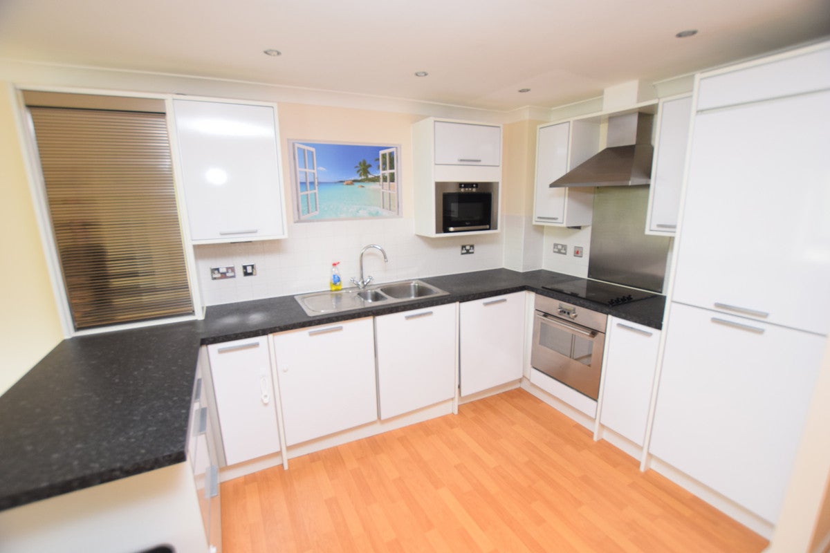 Flat Ballantyne Drive in Colchester