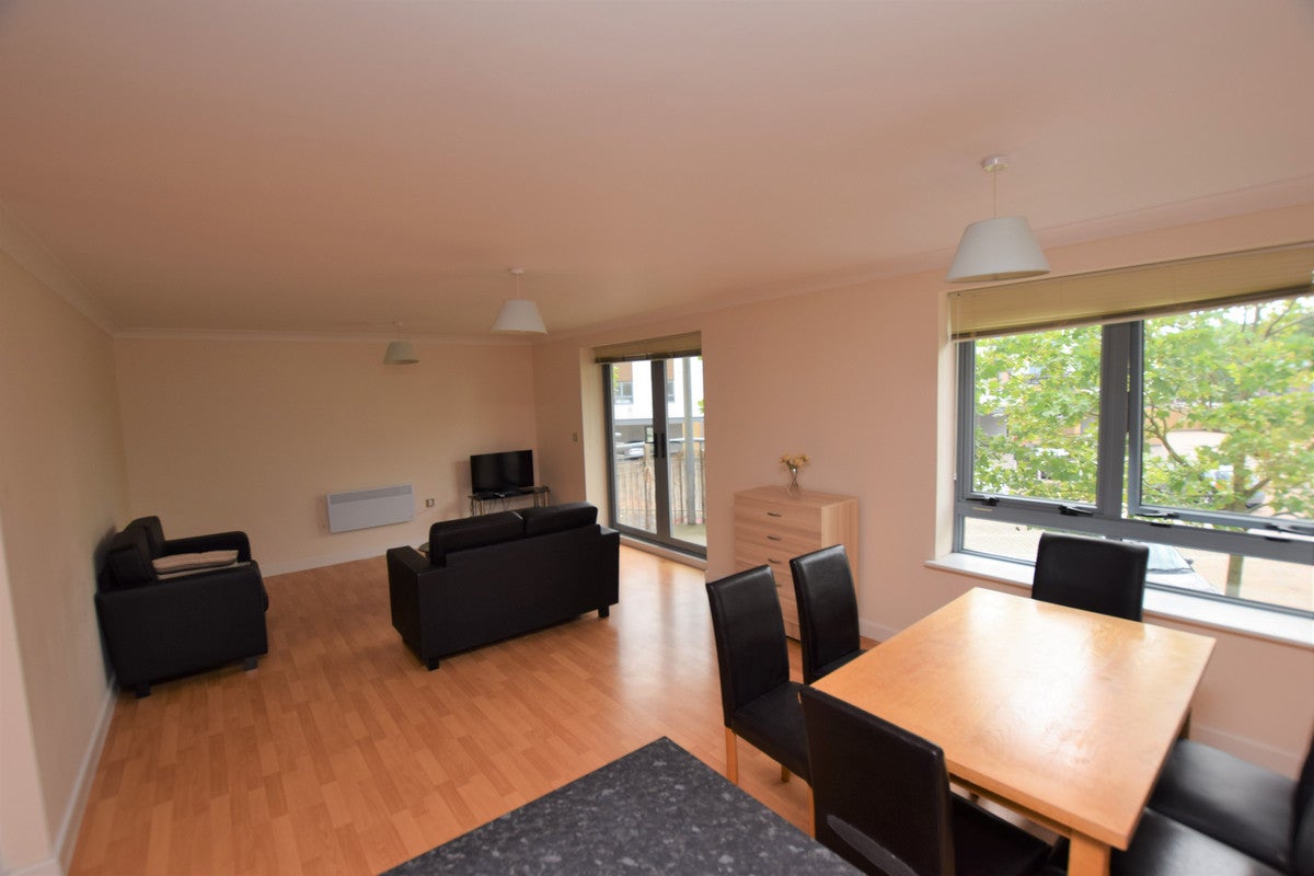 Flat Ballantyne Drive in Colchester