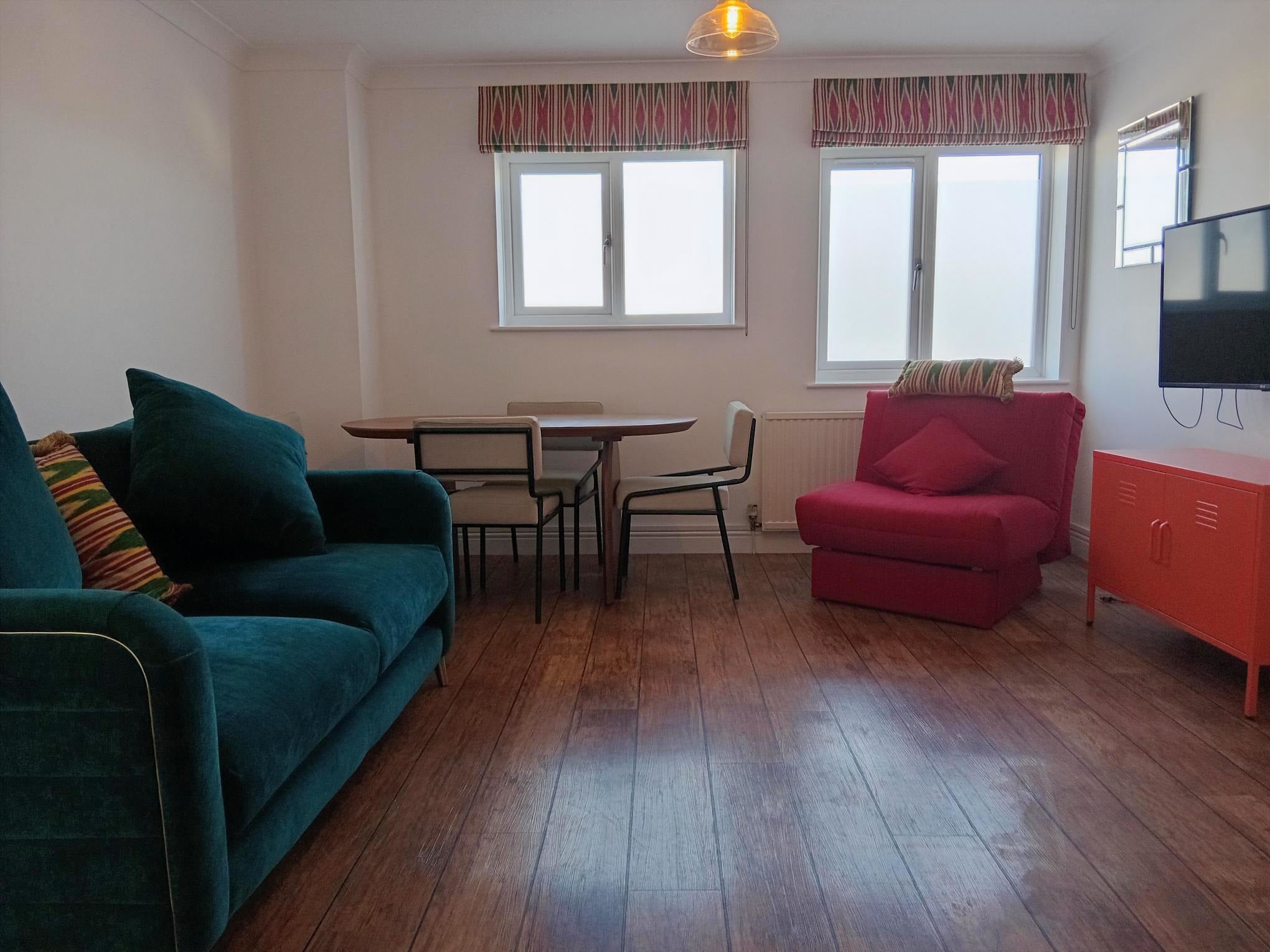 Flat Brunel Way in Stonehouse