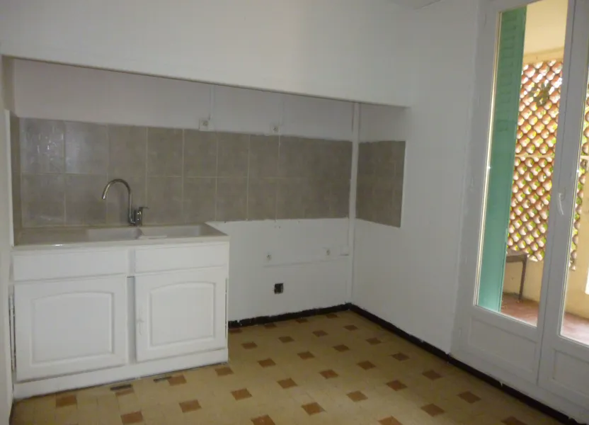 Flat Avenue Georges Pompidou in Manosque