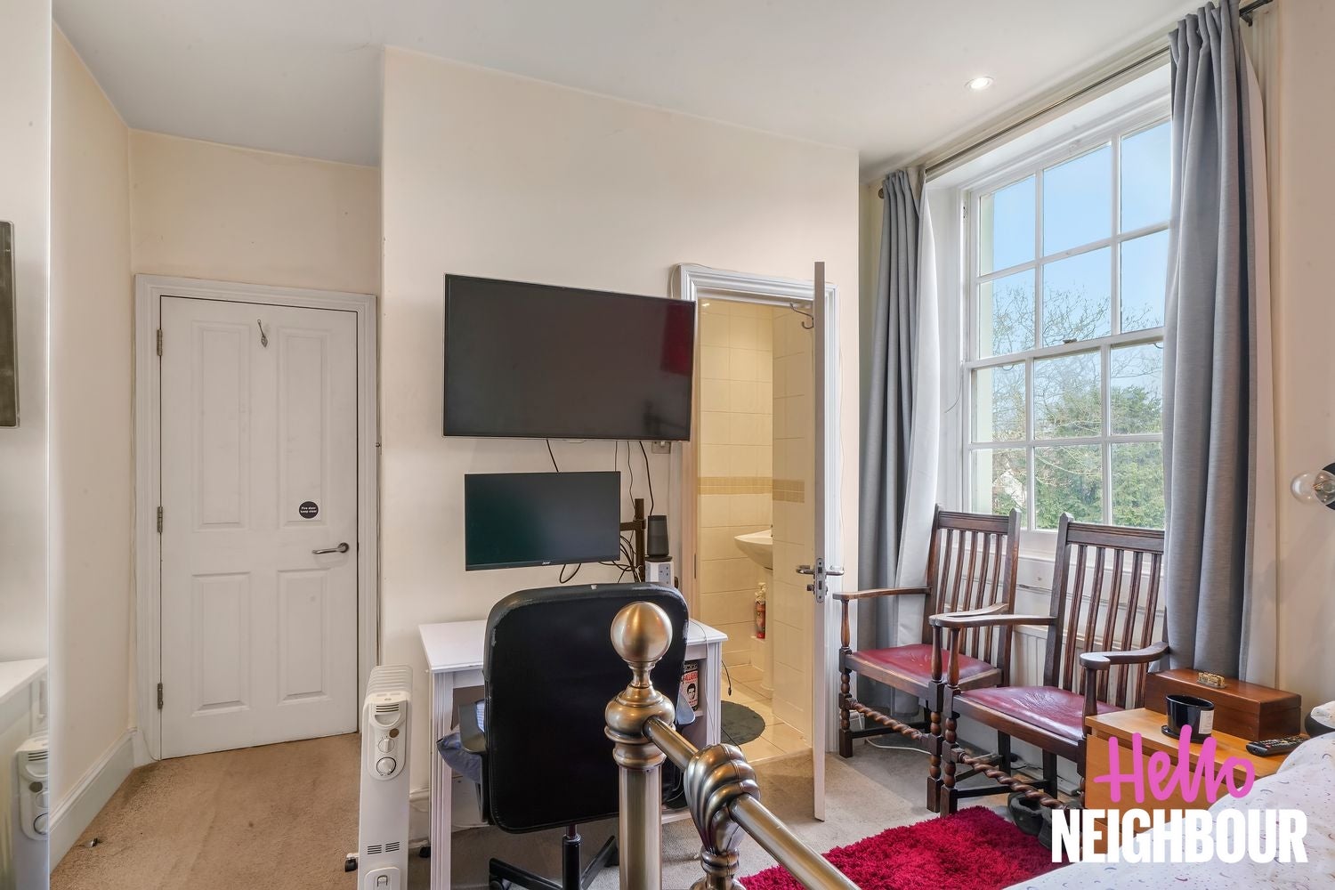Flat Leigham Court Road in Greater London