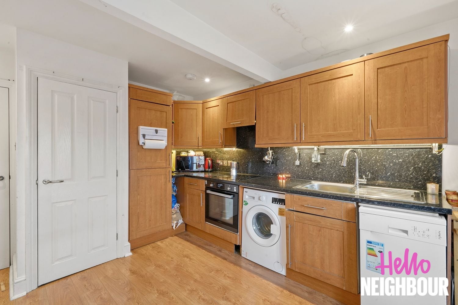 Flat Leigham Court Road in Greater London