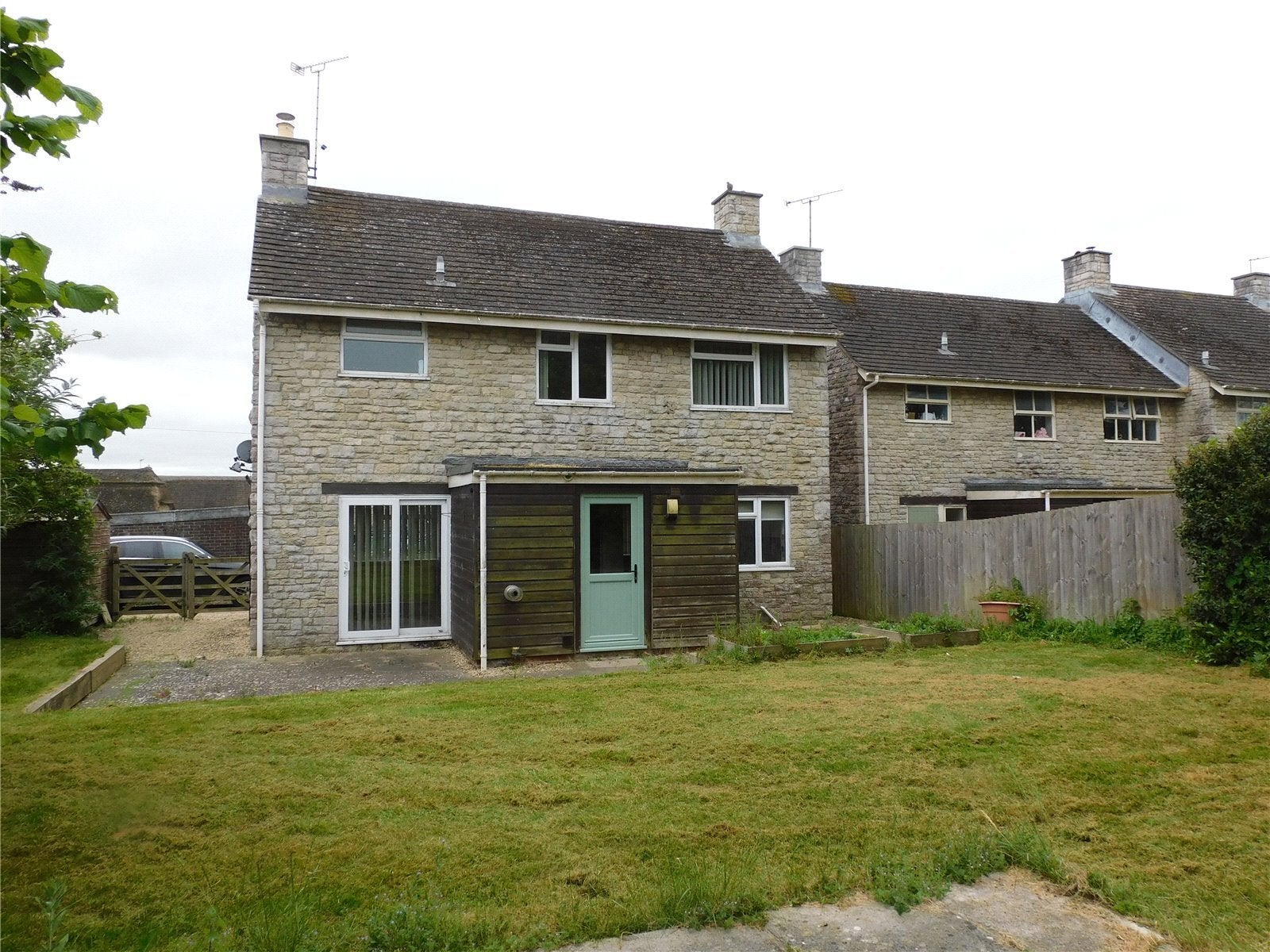 House Fishers Close in Trent