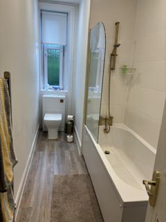 Room Trefoil Avenue in Glasgow