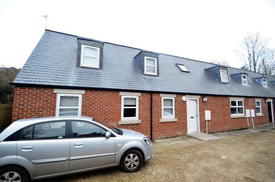 House Peartree Cottages in Durham