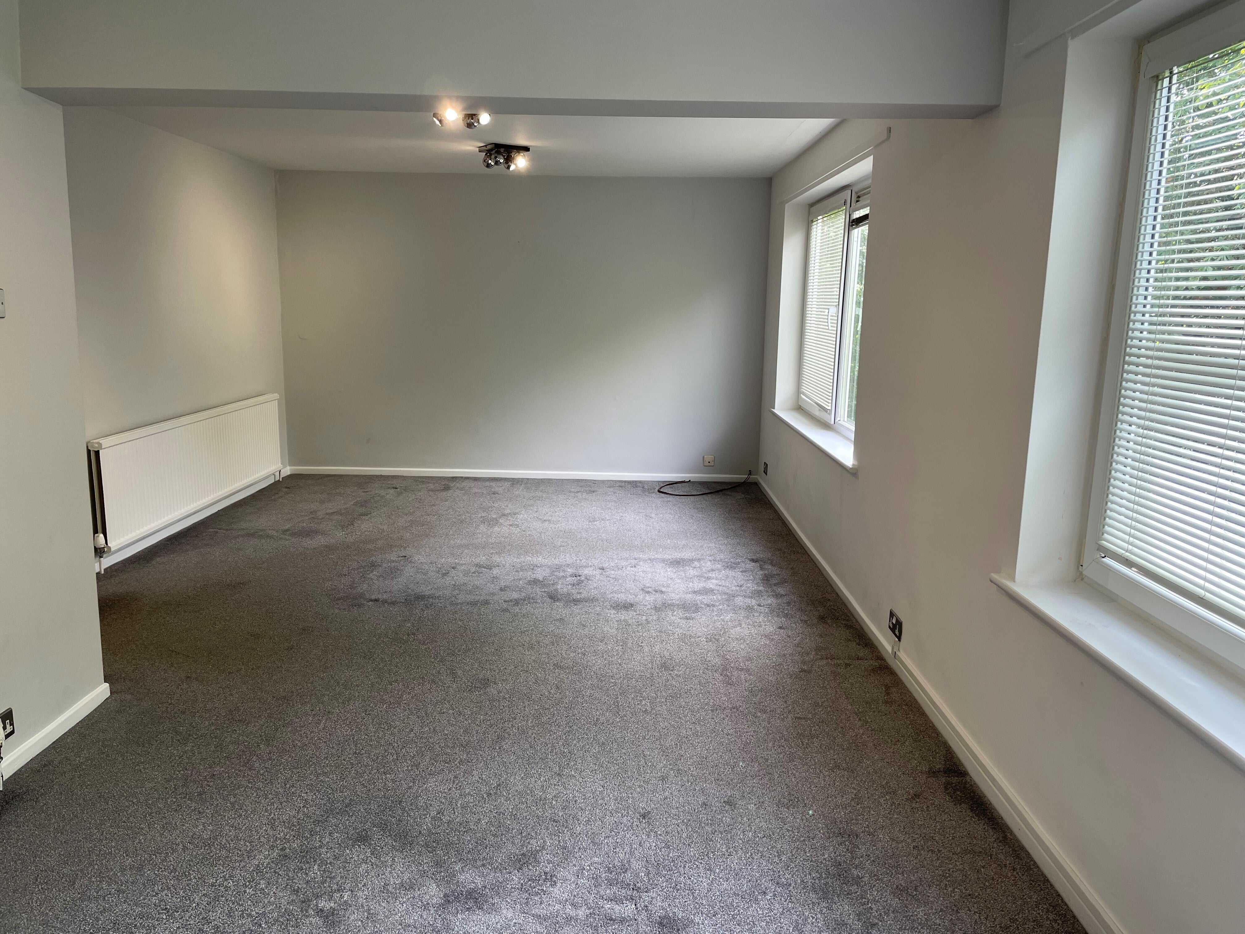 Flat Palatine Road in Manchester