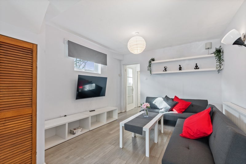 Room Wilmot Place in Greater London