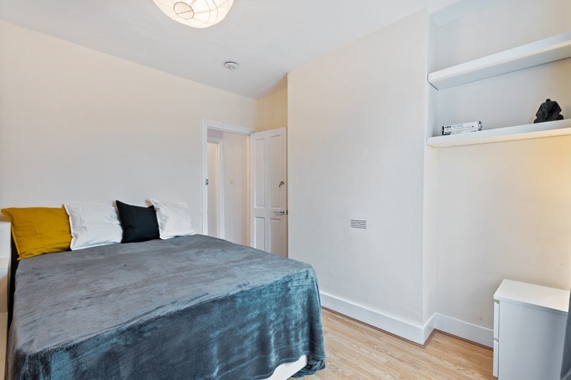 Room Wilmot Place in Greater London