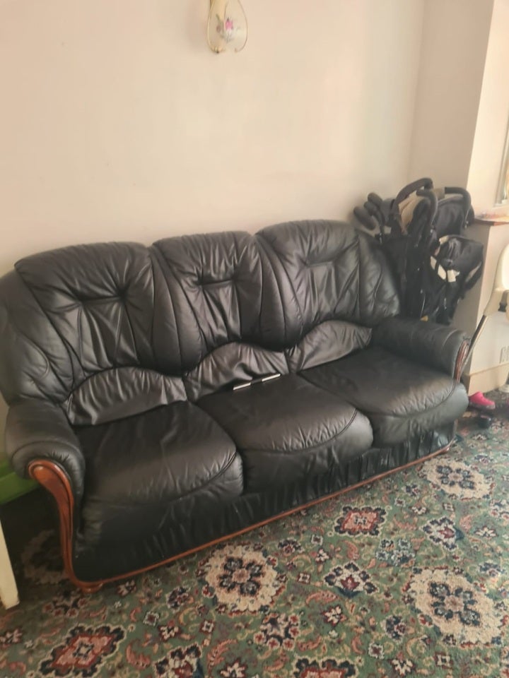 Room Ellis Avenue in Greater London