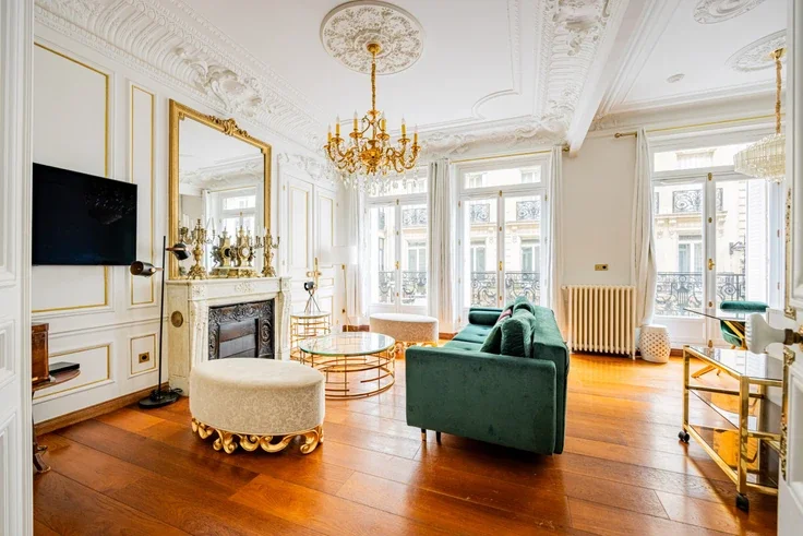 Appartement Rue Chambiges à Paris