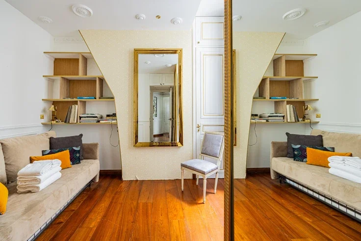 Appartement Rue Chambiges à Paris