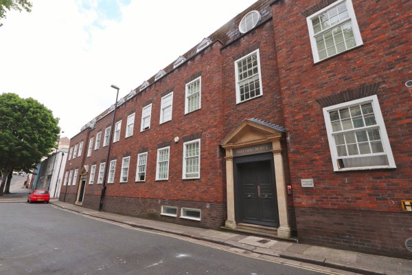 Flat Frogmore Street in Bristol