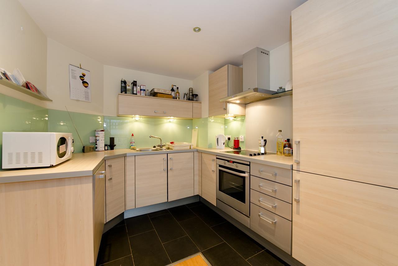 Flat Graham Street in Greater London