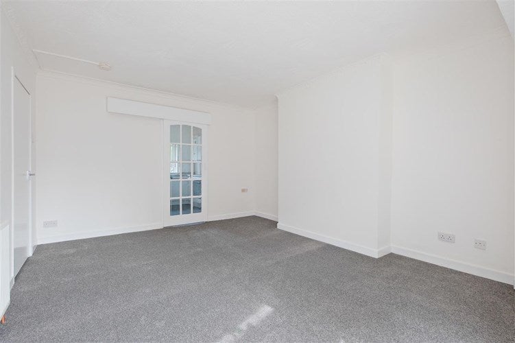 Flat Alexander Street in Coatbridge