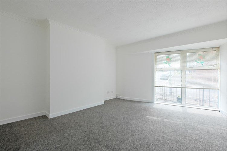 Flat Alexander Street in Coatbridge