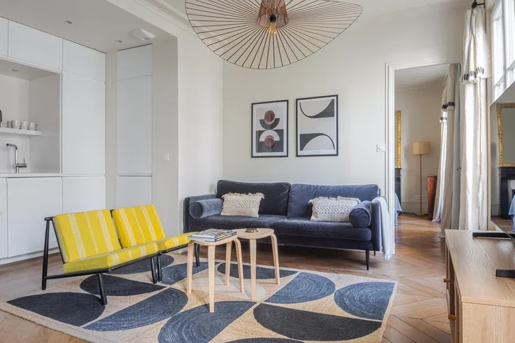 Appartement Rue de Chabrol à Paris