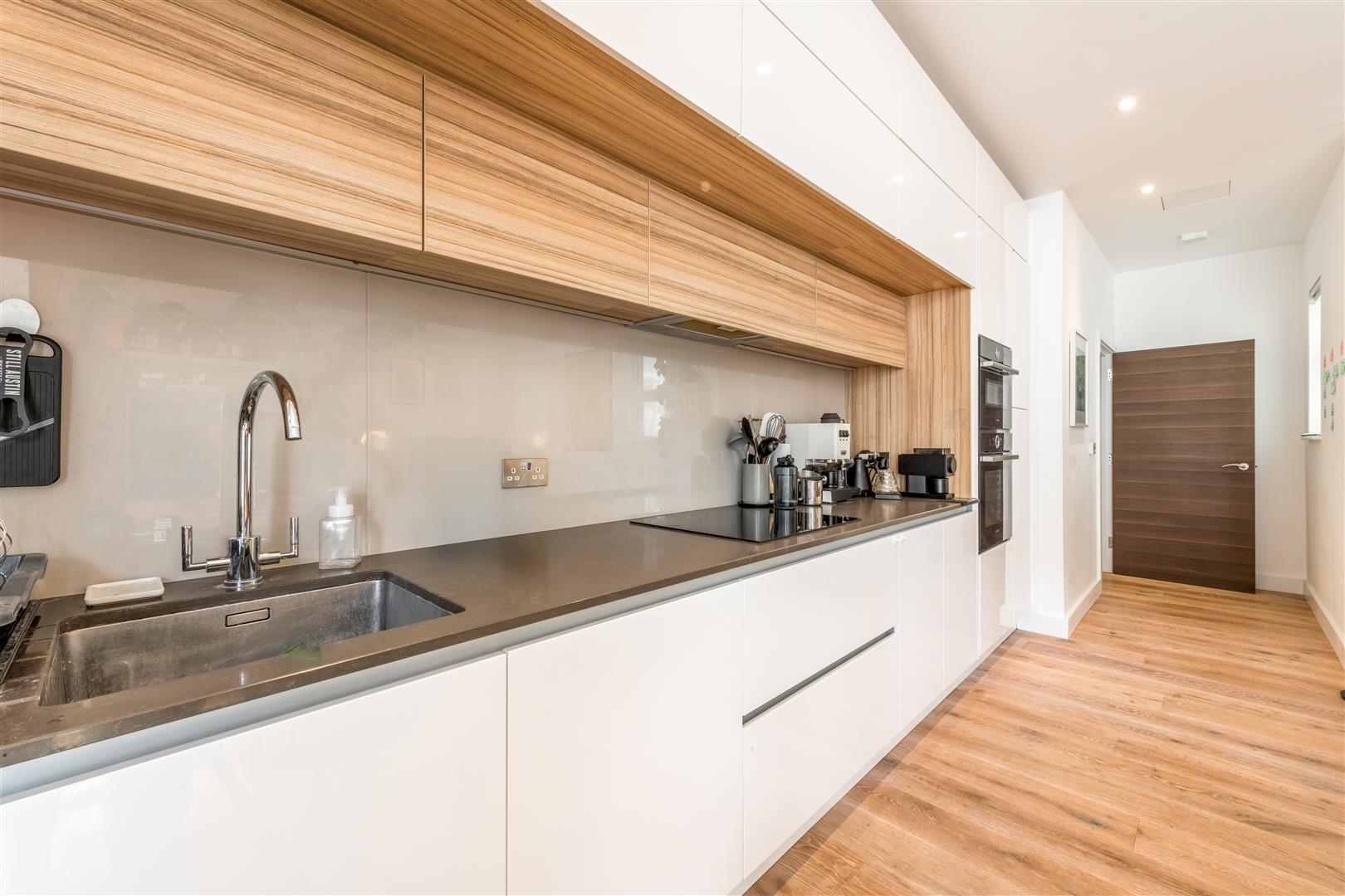 Flat Norfolk Terrace in Brighton