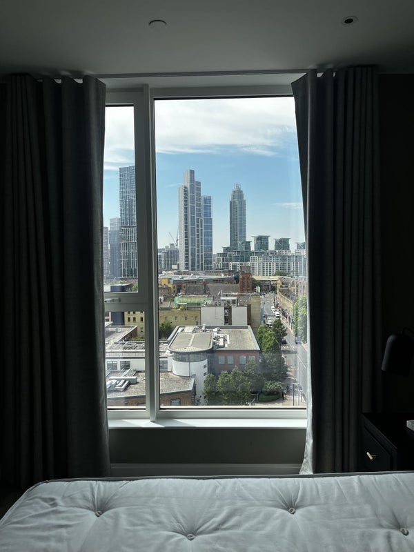 Flat Kennington Lane in Greater London