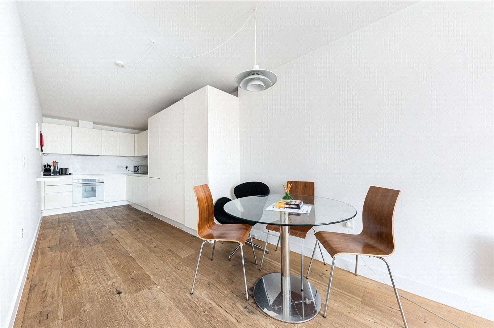 Flat Topham Street in Greater London