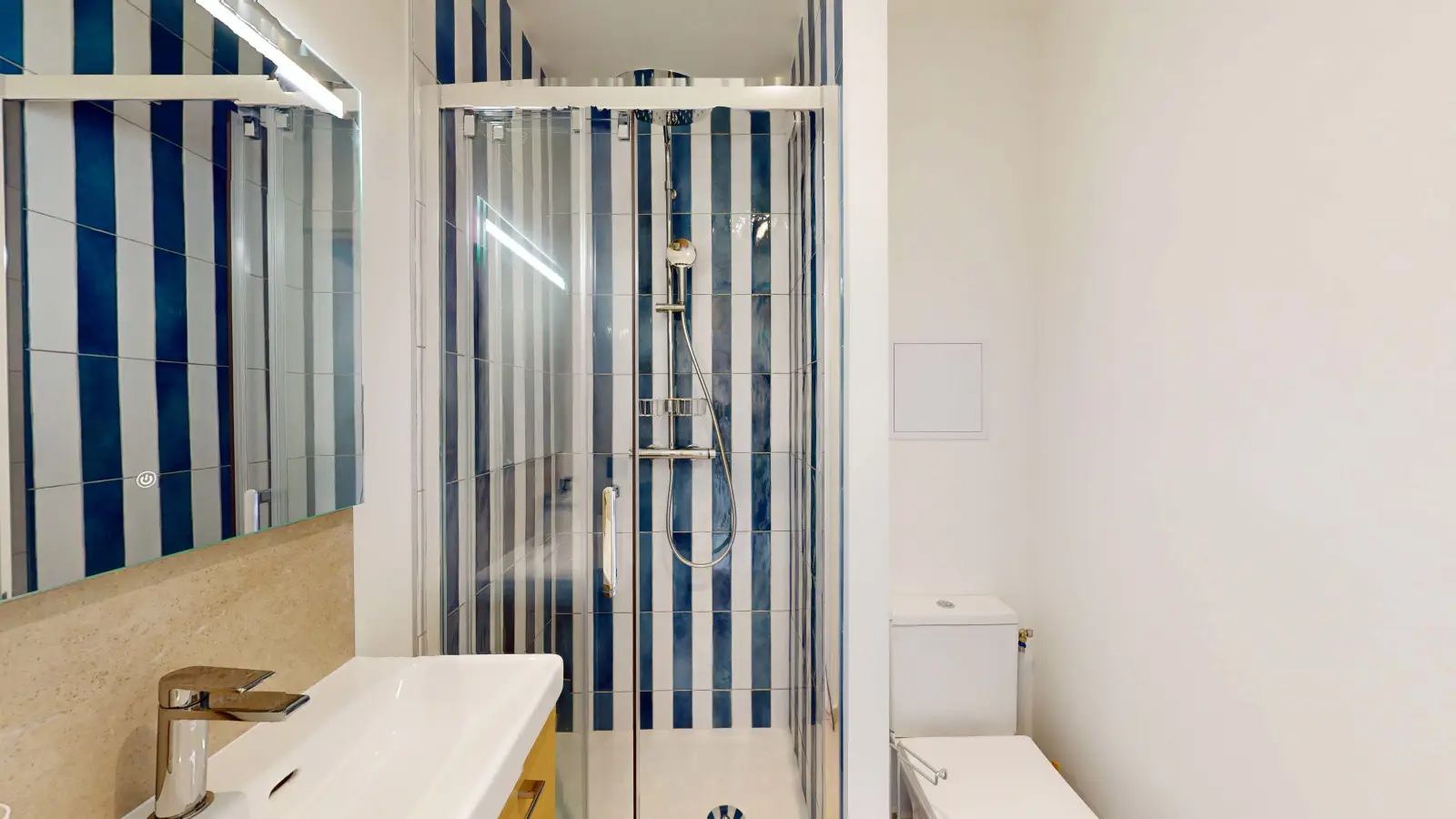 Room Passage Gauthier in Paris