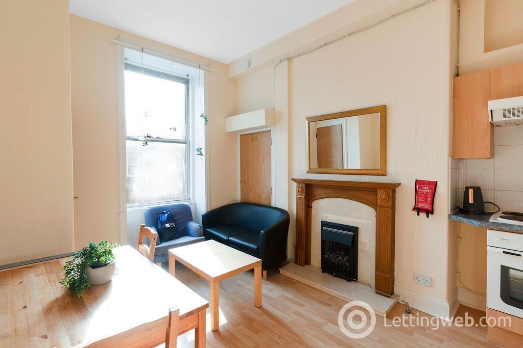 Flat Ratcliffe Terrace in City of Edinburgh