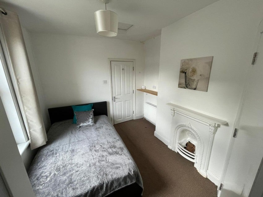 Room Braybrooke Road in St Leonards
