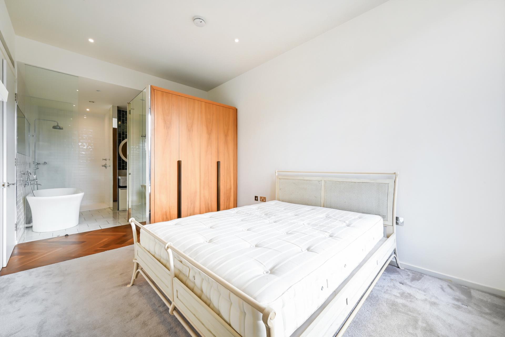 Flat New Union Square in Greater London