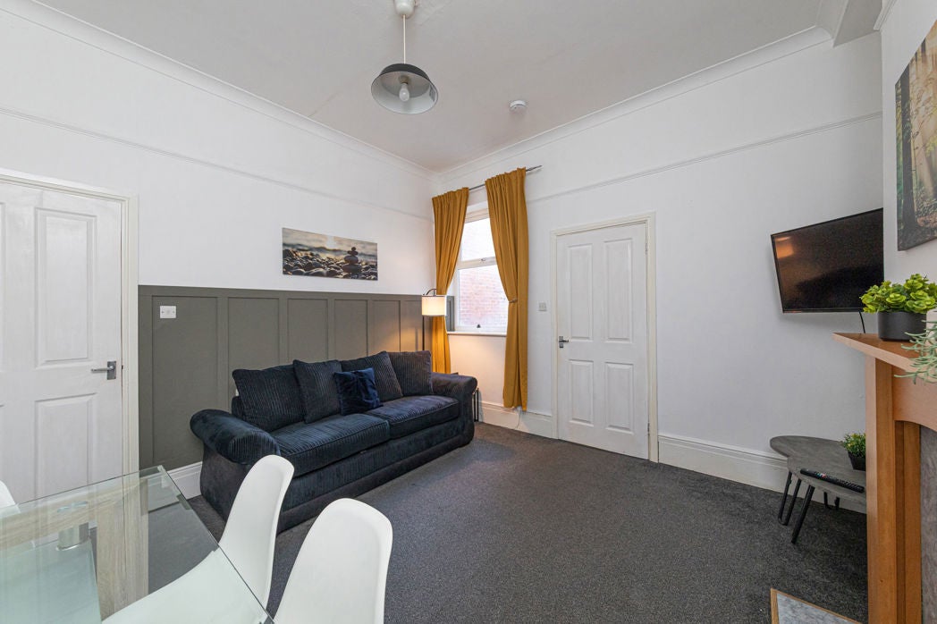 Flat Cardwell Street in Sunderland