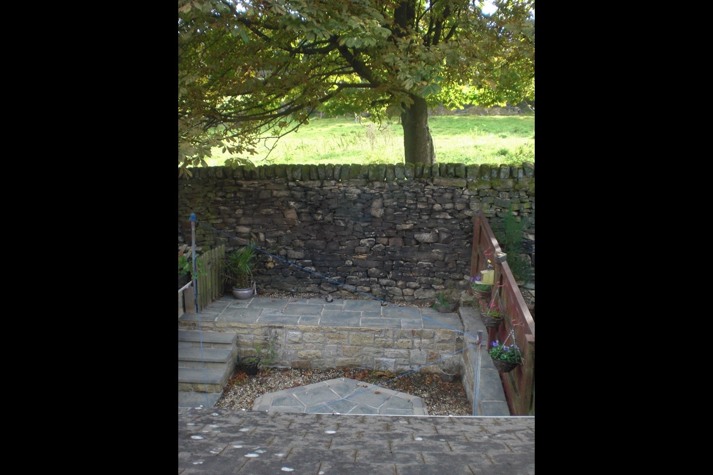 House Ingdale Drive in Kirklees