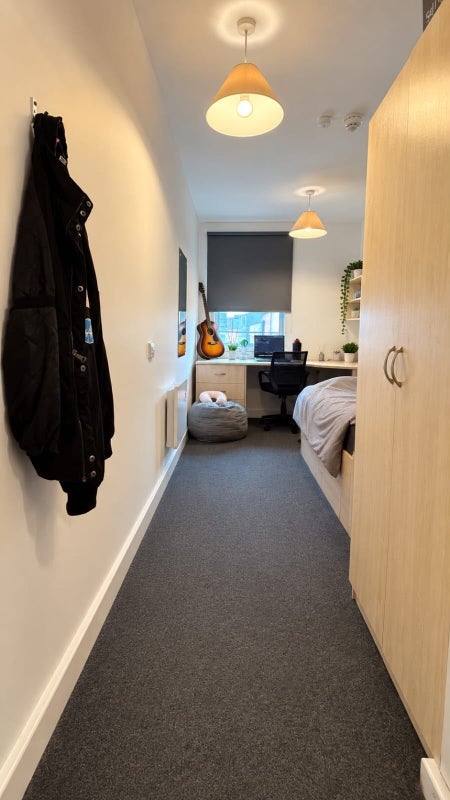 Room Alma Street in Sheffield