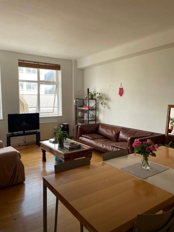 Room St Cross Street in Greater London