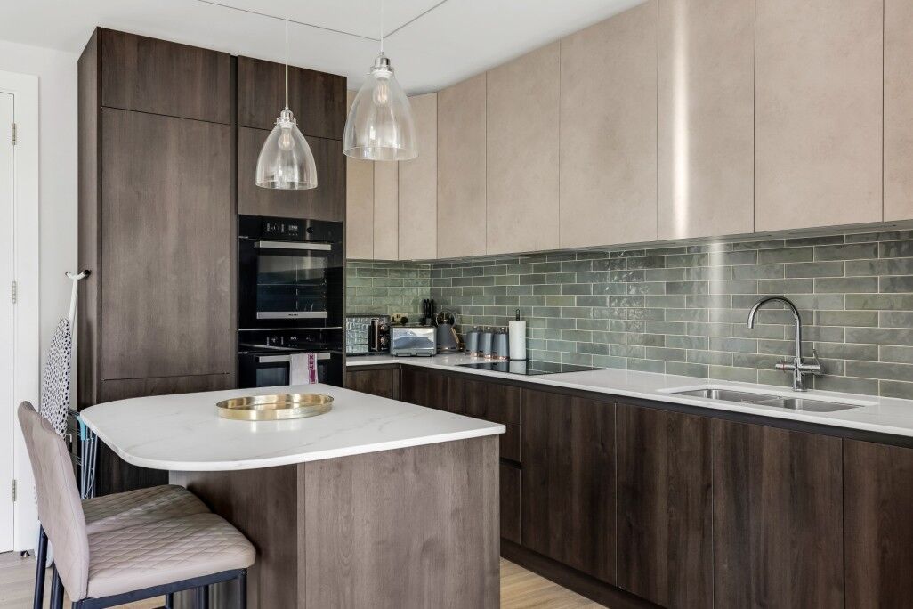 Flat The Ridgeway in Greater London