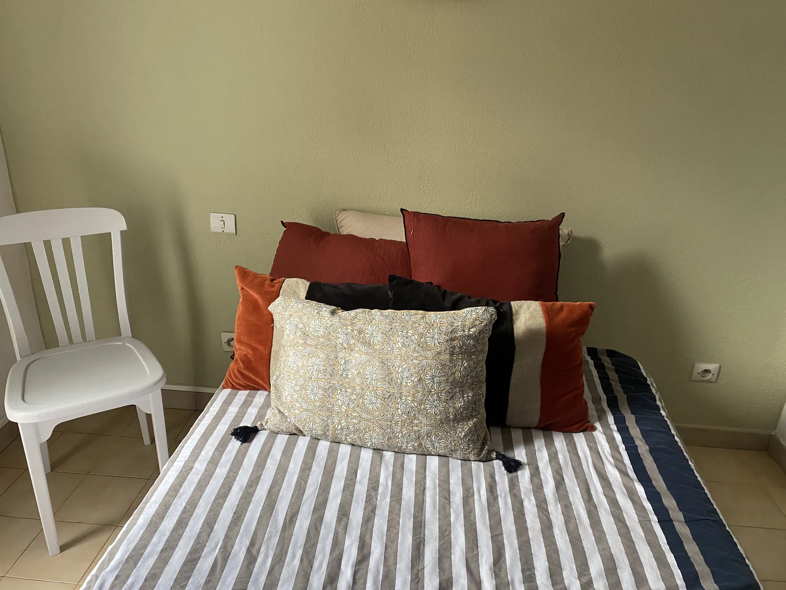 Chambre Rue Saint-Césaire à Agde