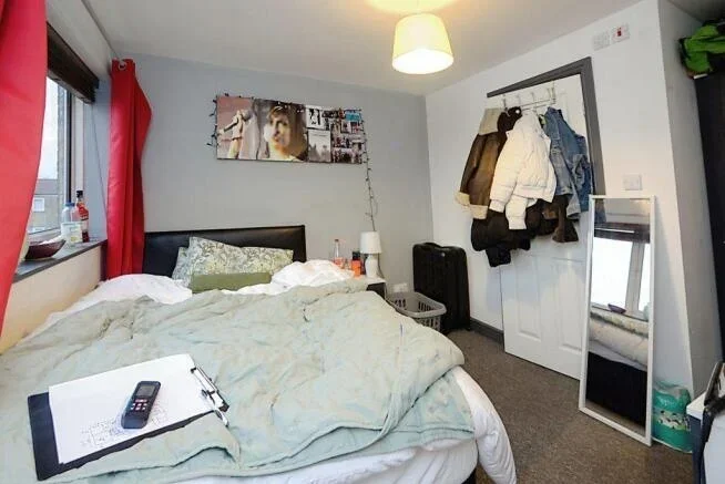 Room Appleton Walk in Wilmslow