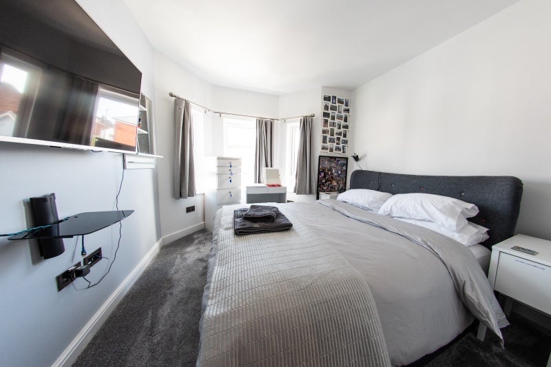 Room Hosker Road in Bournemouth