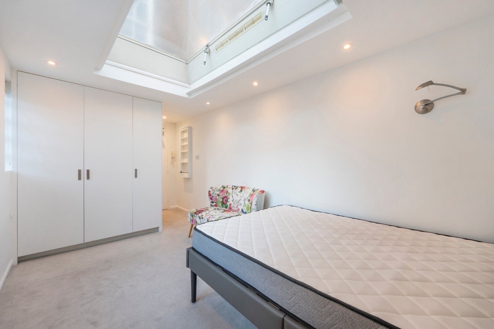 Flat Fitzroy Square in Greater London