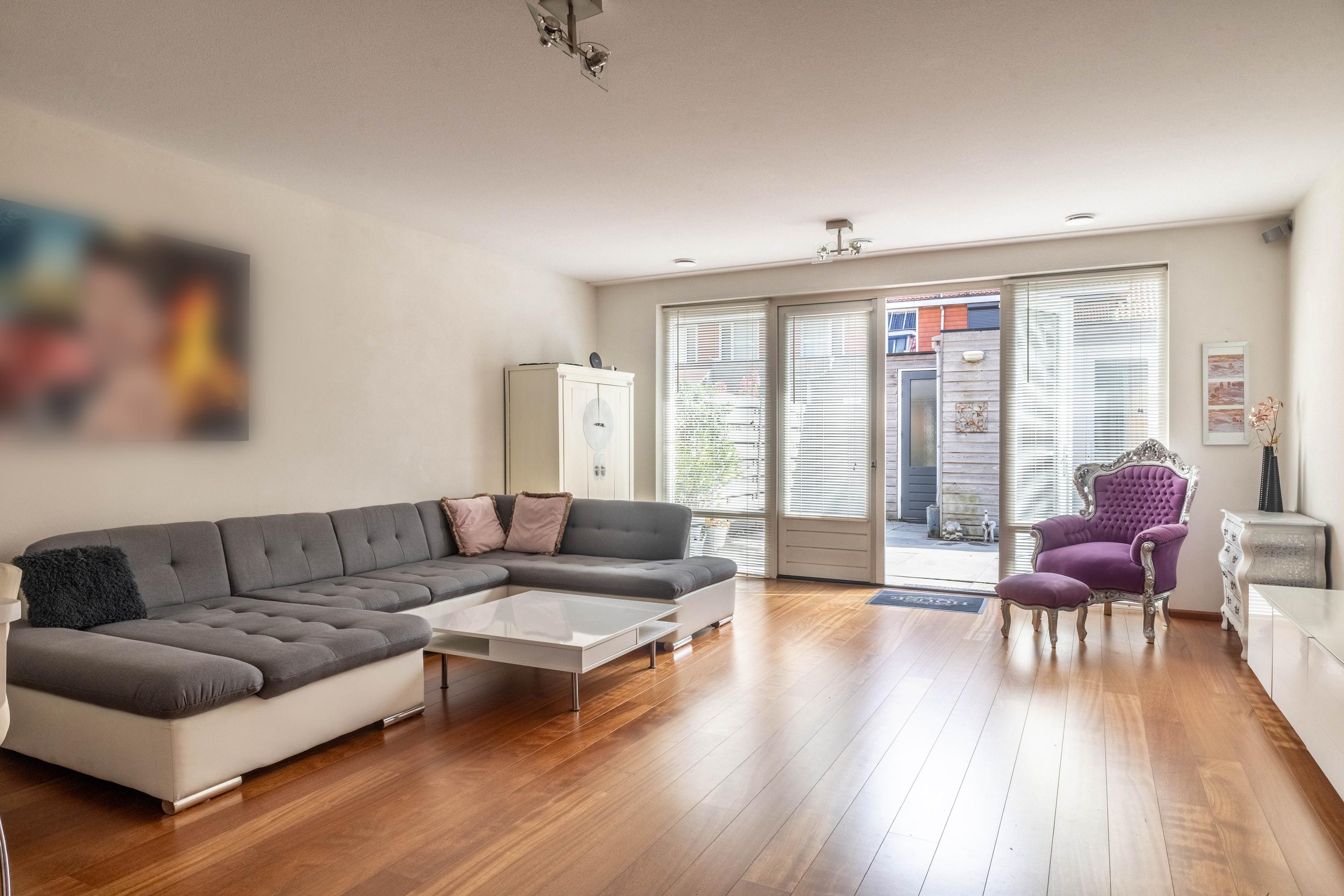 Hoekwoning te koop: Waterhoen 17, Amstelveen