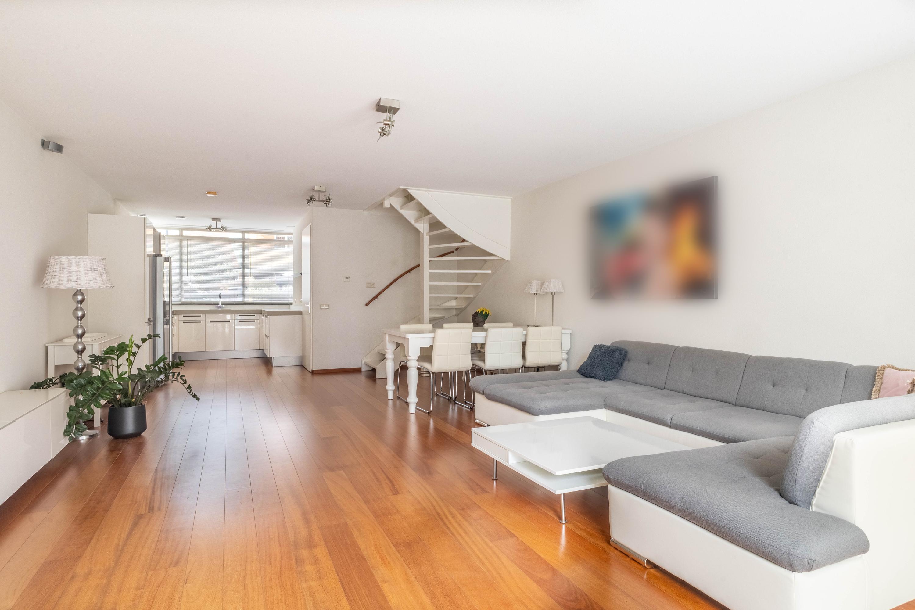 Hoekwoning te koop: Waterhoen 17, Amstelveen
