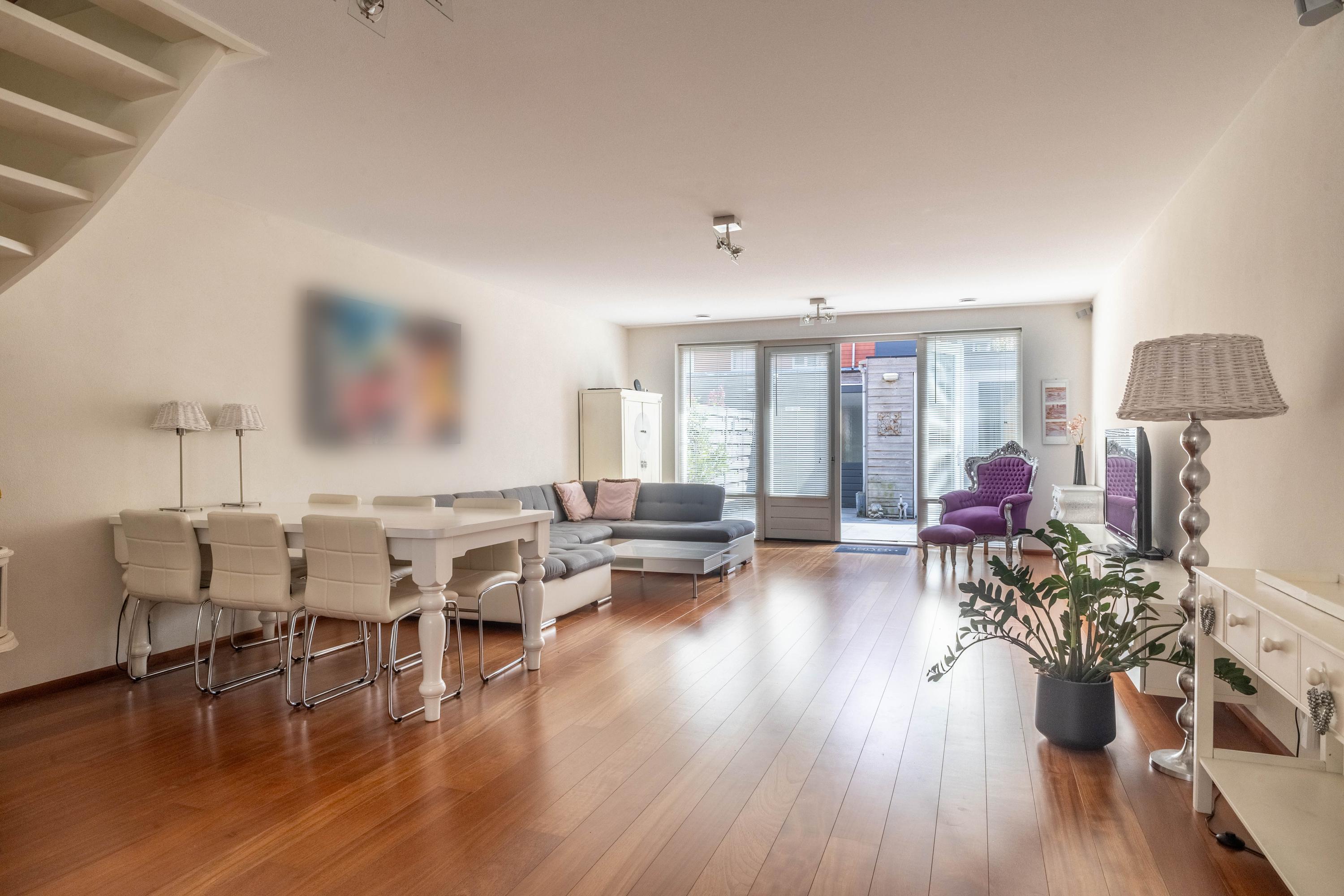 Hoekwoning te koop: Waterhoen 17, Amstelveen