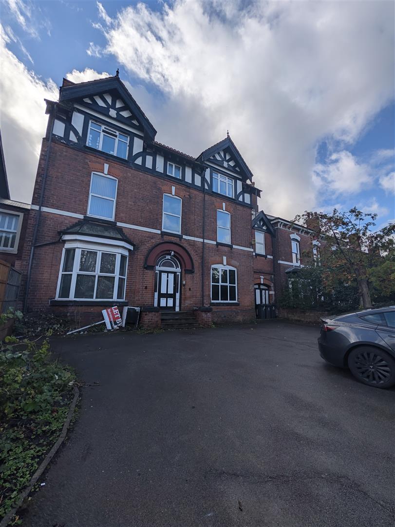 Flat Mellish Road in Bloxwich