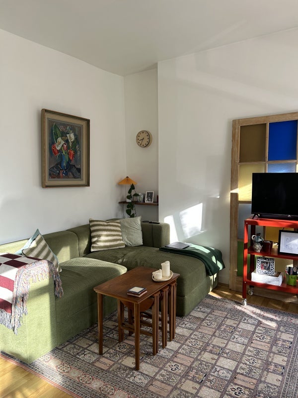 Flat Hartland Road in Greater London