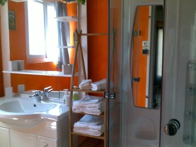 Room Bas Plantiers in Corbières-en-Provence