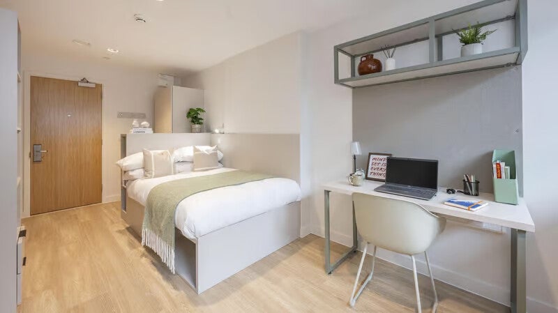 Room Marlborough Street in Bristol