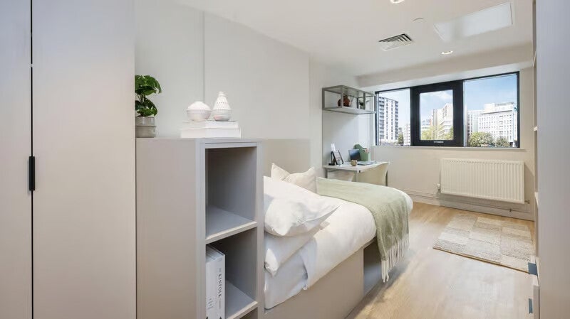 Room Marlborough Street in Bristol