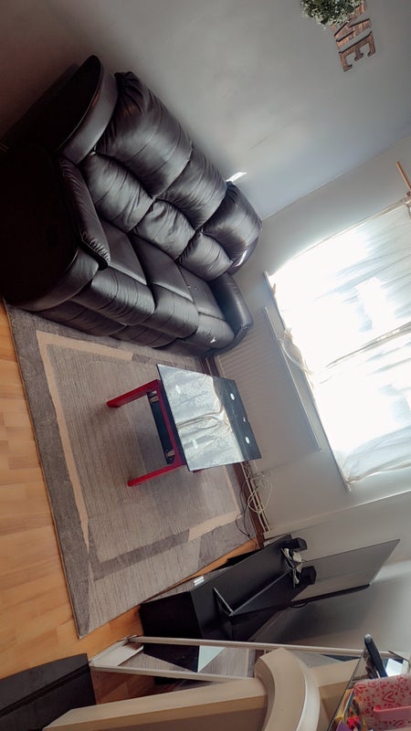 Room Captain Fold Road in Salford