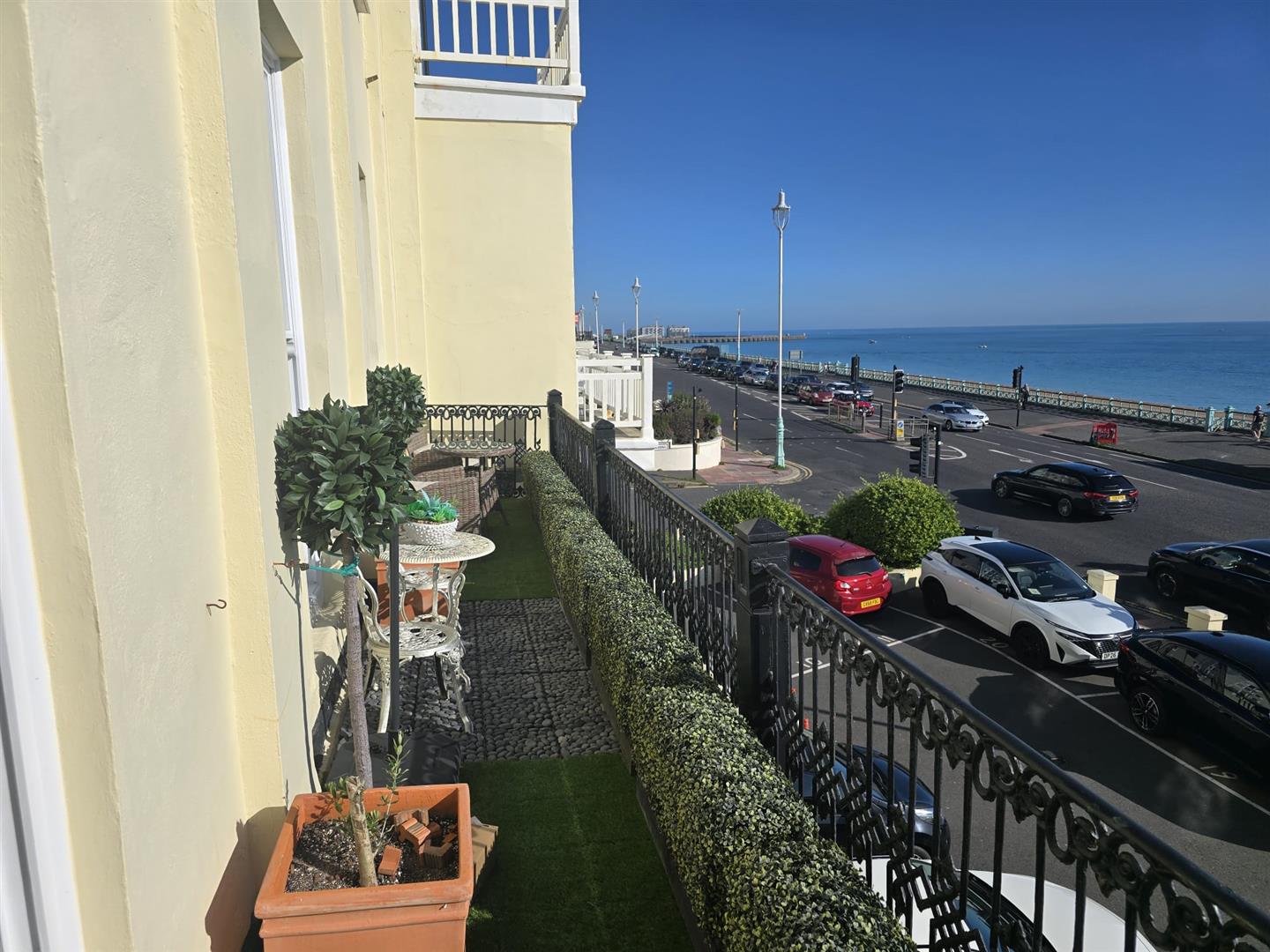 Flat Marine Parade in Brighton